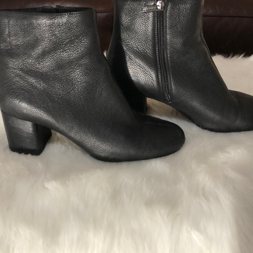 Jessica Simpson Booties - Picture 7 of 10